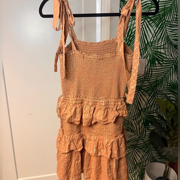 House of Harlow 1960 Shimmer Smocked Tiered Mini Dress Small - Picture 9 of 13